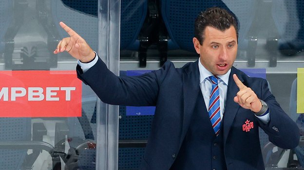 Роман Ротенберг. Главный тренер СКА Роман Ротенберг.