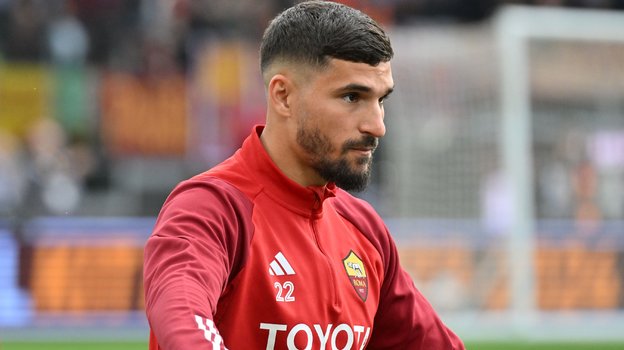 Уссем Ауар.