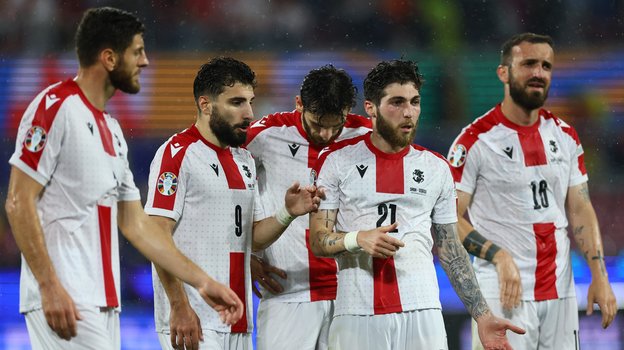 Игроки сборной Грузии после поражения от Испании в 1/8 финала Евро-2024.