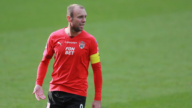 Денис Глушаков. Футболист «Химок» Денис Глушаков