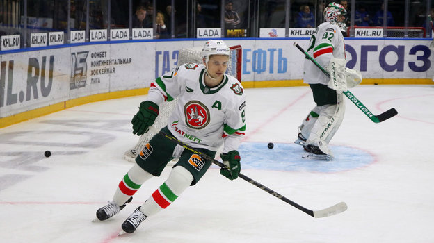 Вадим Шипачев в «Ак Барсе». Хоккеист Вадим Шипачев в «Ак Барсе»