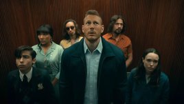 Кадр из сериала «Академия «Амбрелла»