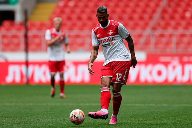 Виллиан Жозе.