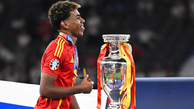 Ламин Ямаль. Футболист сборной Испании Ламин Ямаль