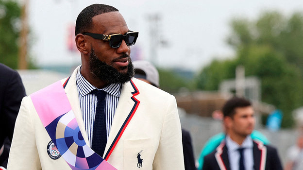 Леброн Джеймс.