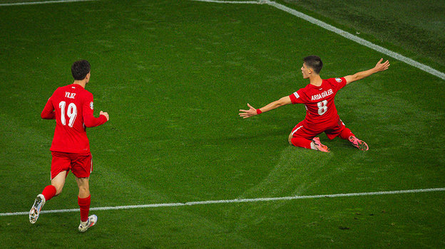 Арда Гюлер.