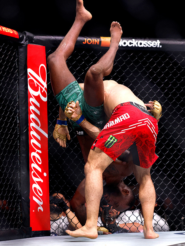 Бой Белала Мухаммада и Леона Эдвардса.