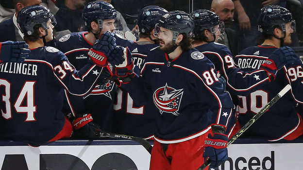 Кирилл Марченко (в центре).