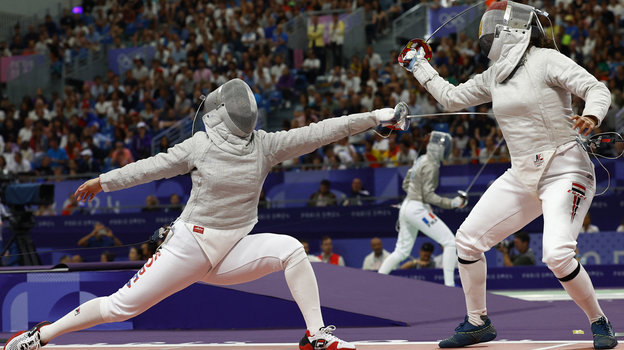Ха Еун Чон и Надя Хафез на Олимпиаде в Париже. Фехтовальщицы Ха Еун Чон и Надя Хафез