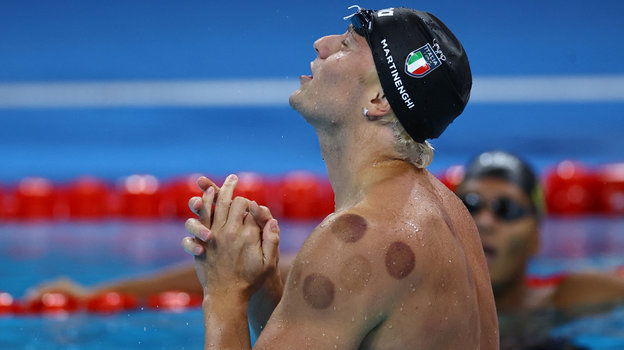 Николо Мартиненги. Пловец Николо Мартиненги