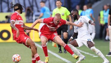 Тео Бонгонда, Даниил Денисов (оба «Спартак») и Муми Нгамале («Динамо»).