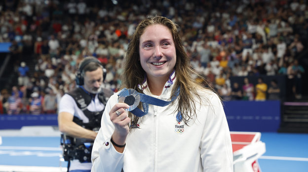Анастасия Кирпичникова с серебряной медалью Олимпиады-2024 в Париже.