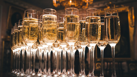 Шампанское на фуршете