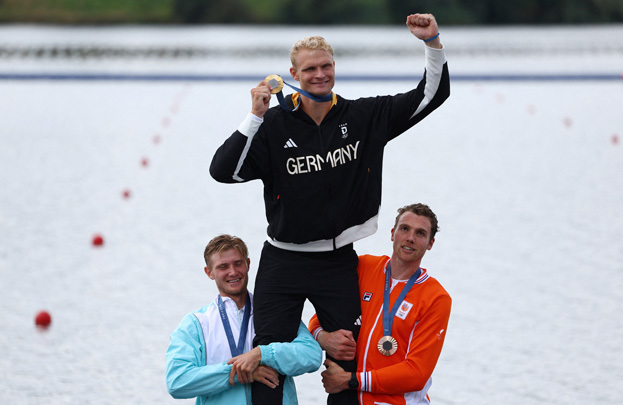 Евгений Золотой, Оливер Зайдлер и Симон ван Дорп. Евгений Золотой, Оливер Зайдлер и Симон ван Дорп