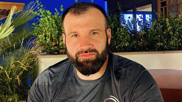 Азамат Мурзаканов. Азамат Мурзаканов