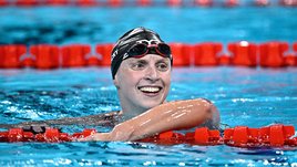 Ледеки догнала по золоту советскую гимнастку Латынину. Кэти — третья спортсменка в истории Олимпиад по числу наград — 14