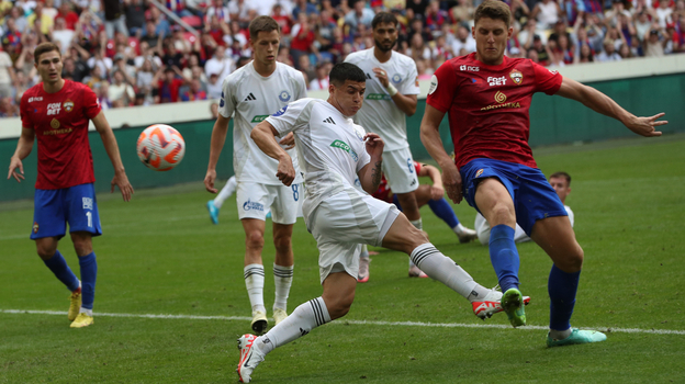 Футболист ЦСКА Игорь Дивеев.