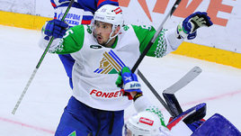 Хоккеист «Салавата Юлаева» Александр Хмелевский