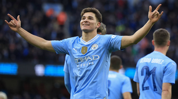 Хулиан Альварес. Футболист Хулиан Альварес