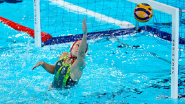 Американки впервые за четыре Олимпиады без золота в водном поло. Голкипер из Австралии сотворила невероятное