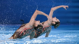 Китай в отсутствие России доминирует в синхронном плавании. Найдется ли место нашим после возвращения?