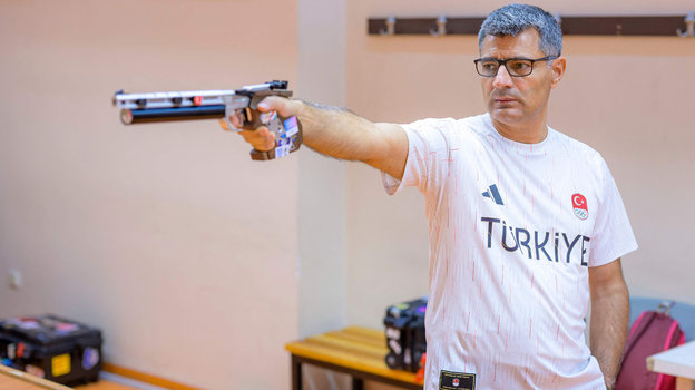 Юсуф Дикеч. Стрелок Юсуф Дикеч