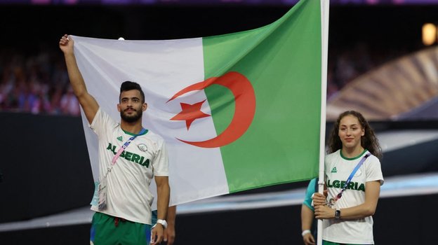 Джамель Седжати и Неймур (справа).