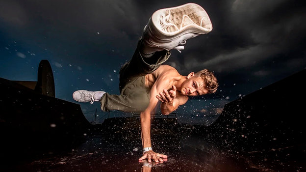 Российский танцор Сергей Чернышев.