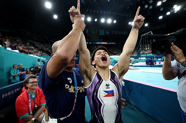 Карлос Юло.