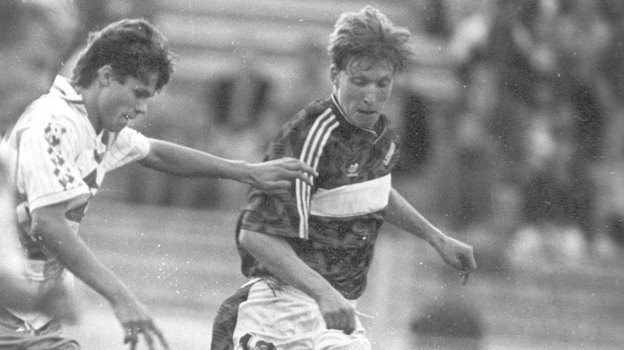 Владислав Радимов и Сергей Чудин в матче «Спартак» - ЦСКА в 1994 году. Владислав Радимов и Сергей Чудин в матче «Спартак» - ЦСКА в 1994 году