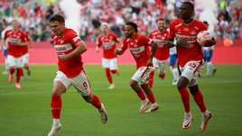 «Спартак» выдал яркое шоу в игре с «Факелом». До «Зенита» — одна победа