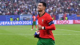 Роналду создал YouTube-канал и побил сразу два рекорда. Там уже более четырех миллионов подписчиков