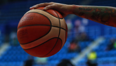 Баскетбольный мяч.