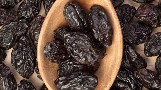 Кому нельзя чернослив. Много чернослива