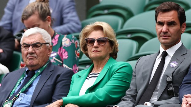 Роджер Федерер с родителями на Уимблдоне-2024.