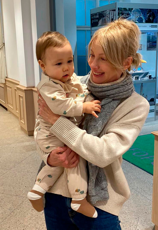 Инга с внуком Сергея Лиамом.