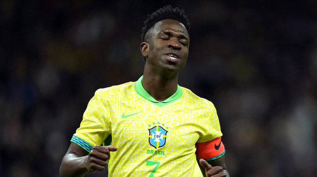 Винисиус в сборной Бразилии.