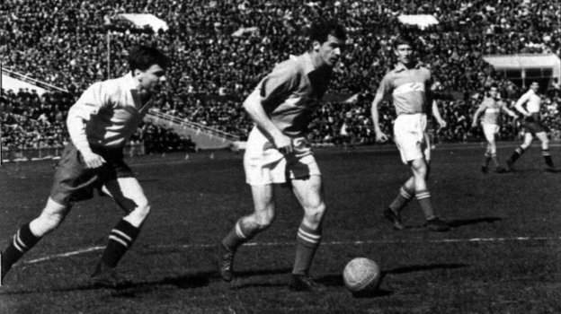 Валентин Иванов и Михаил Огоньков. Футболисты Валентин Иванов и Михаил Огоньков