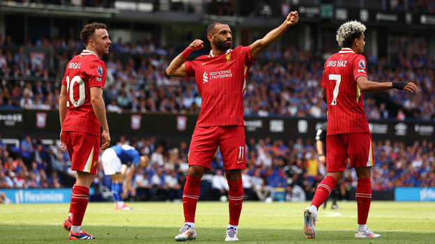 Диогу Жота, Мохамед Салах и Луис Диас («Ливерпуль»).