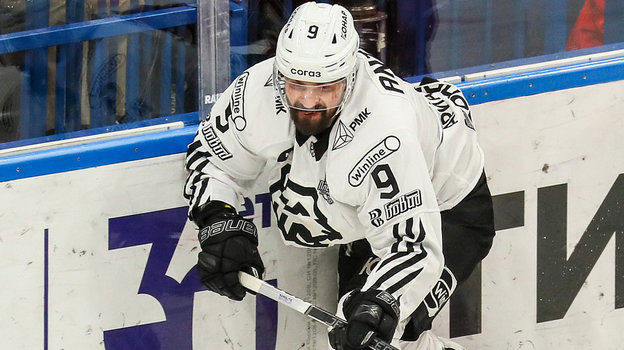 Виктор Антипин. Хоккеист Виктор Антипин