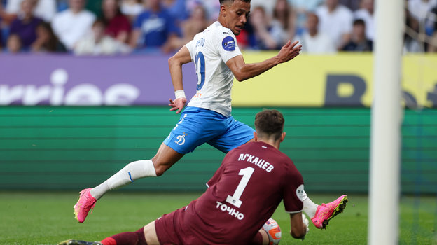 Бителло и Станислав Агкацев