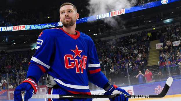Евгений Кузнецов. Хоккеист СКА Евгений Кузнецов