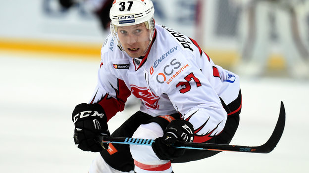 Александр Пережогин.