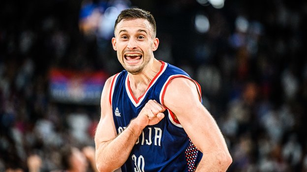 Алекса Аврамович.