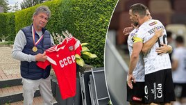 Юрий Савичев и футболисты «Торпедо»