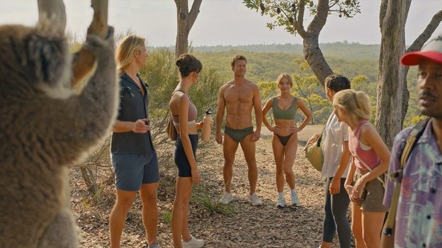 Кадр из фильма «Кто угодно, кроме тебя»