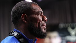 Уступил пояс Биволу и ни разу не проигрывал нокаутом. Что известно о сопернике Алексея Папина