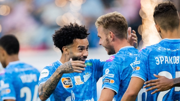 Клаудиньо и Максим Глушенков.