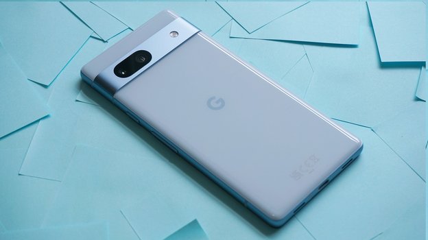 Google Pixel 8a.