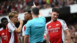 «Худшее удаление в истории футбола!» Артета и Сака в шоке от красной карточки Райсу